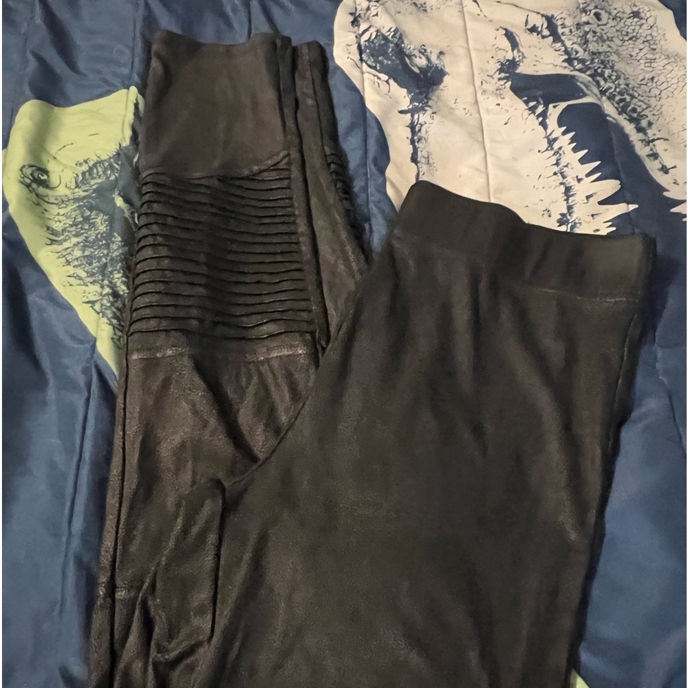 Moto suede leggings